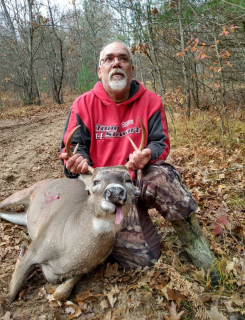 Tim Hart of Harrisville Bags his 4 point in Alcona County.  After 40 years of hunting, his fist buck!