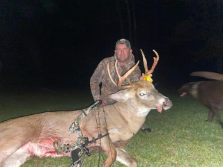 Jerry Perrin of Whittemore with a nice 8 point!