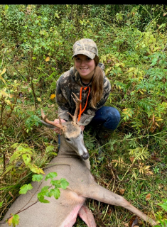 Amber Pleiness of Harbor Beach Bagged an 8 point!