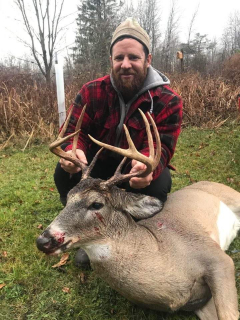 Shaun Jordan of Turner with his 9 point!