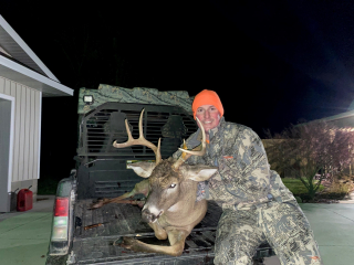 Brent Everitt of Standish with his 8 point!