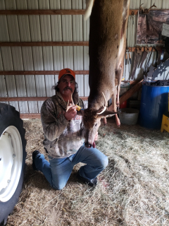 Dan Ferchak of Harrisville  bags a 6 point!