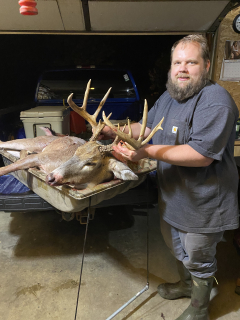 Brad Glaza of Ubly nailed his 12 point in Tyre, Mi!