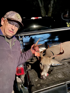 Brad Miller of Prescott with his Prescott 8 point!