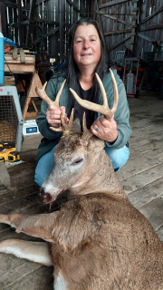 Dawn Quinn of Cass City Bagged her 13 point in Sanilac County!   So excited to Hunt this buck he is a unique and beautiful deer.
