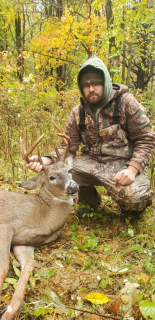 Jacob Zyrowski of Kingston bagged a nice 10 point!