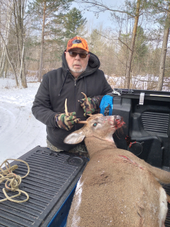 Ed Minney of East Tawas With his Iosco County 5 point!