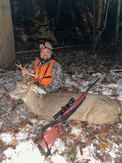 Luke Gehring of Harbor Beach Bagged his 8 point in Harbor Beach!