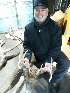 Craig Herriman of East Tawas bagged his 8 point in Grant Township!
