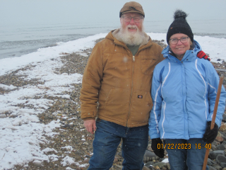 deb & Gary Irwin of Oscoda!  Sweethearts who hunt for Petoskey's ROCK !