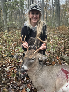 Emily Kramer from Bay City downed this 8 point in AuGres!