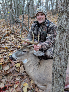 Patrick Roy from Kawkawlin Bagged a nice 8 point in Ogemaw County!  Let's just say, I beat my old man! Lol