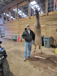 Robert Harris from West Branch bagged a 10 point in ogemaw County!   6 days of hunting on that spot. Hadn’t seen him in any trail cams, didn’t even know he existed! Then I happened to look to my left and there he was, walking right up to me!