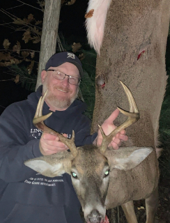 B.J. Bell from Tawas bagged his 8 point in Tawas!  1st buck with bow