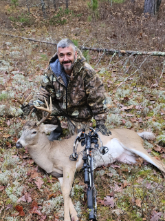 Joshua Hopkins from national City Bagged his 8 point!   Called him in 35 yards good hit he didn't go 20