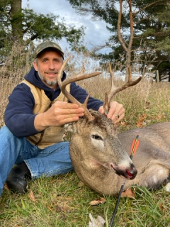 Carl Bragg fromn West Branch bagged his 8 point in Ogemaw County!
