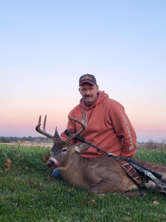 Cary Grezeszak from Lupton bagged his 8 point in Ogemaw County!