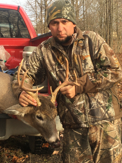 Quentin Johnson from Plainfield bagged an 8 point!