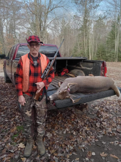 Roy Rifenbark from Barton City bagged an 8 point in Alcona County!