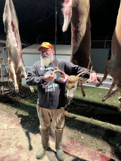 Keith Wojahn from Tawas City Bagged his 7 point in Tawas Township!  Came in following a doe at 4:45pm