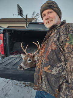 Larry Snyder from Twining bagged a 7 point in Arenac County!  : He came walking by and I harvested him.
