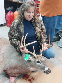 Becky Kroczaleski from Omer Baggedher 8 point in Arenac County!