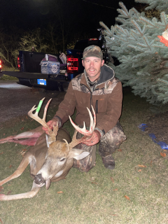 Dominic Hart of Hale Bagged a 14 point in Ogemaw County!
