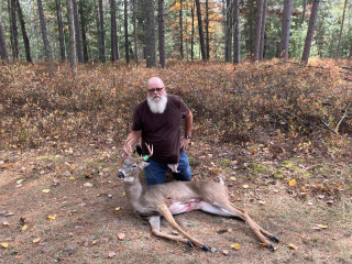 Larry Kramer from Bay City Bagged His 8 point in Hale!