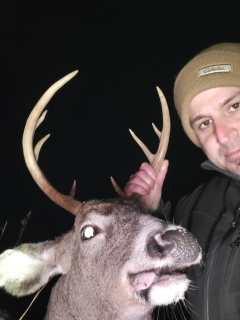Corey Farmer from Mikado Pictured with his 8 Point!
