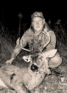 Gordon Smith from Gaylord Bagged his 8 Point in Iosco County!