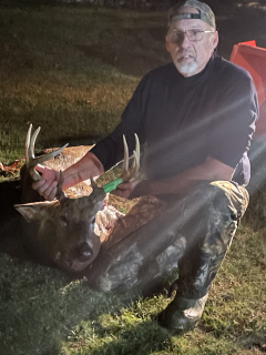 Mark David from Oscoda Bagged his 8 Point!  Deer ran past me approximately 75 yards away at @ 4:00 PM. At 5:05 PM he came from behind me at @ 10 yards. Deer ran approx. 60 yards and went down