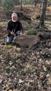 John Jenkins from Alger Bagged his 8 point!