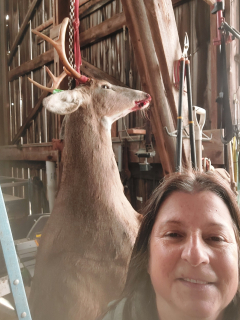 Dawn Quinn from Cass City Bagged her 7 Point in Sanilac County!