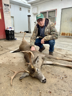 Edwin Barnum from South Branch bagged his 8 point in Alcona County!
