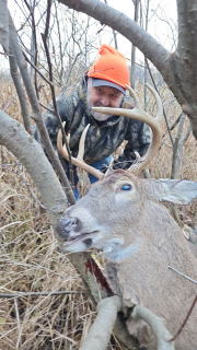 Michael Segona from New Boston Bagged his 8 point in Alcona County!   This is where I found my buck