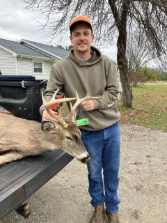 Justin Blust from Tawas City bagged an 8 point in Alabaster!