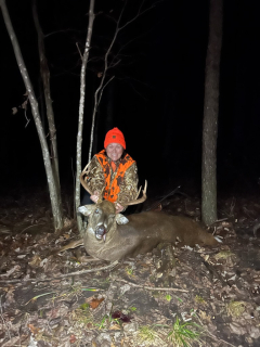 Carla Ratajczak from Grand Blanc Bagged her 8 point in Arenac County!Bigger than I thought in size and spread!! 