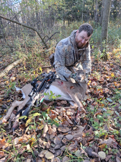 Ryan Adolph from Saginaw bagged a Doe in Bad Axe!  great morning in the woods!