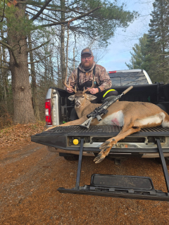 Kyle Odell from Mikado bagged his 8 point in Alcona County! 13 Years since my last buck. Feels great to finally break the dry spell.