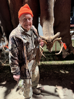 Norm Lendzon from Byron bagged his 6 point in Baldwin Township! He was chasing a doe