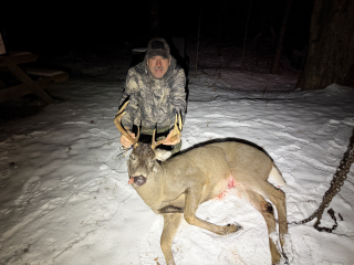 Brad Taylor from Rogers City bagged his 8 point in Presque Isle!